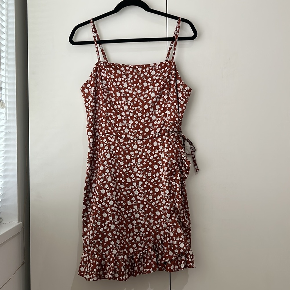 NWT Hollister Floral Print Mini Dress